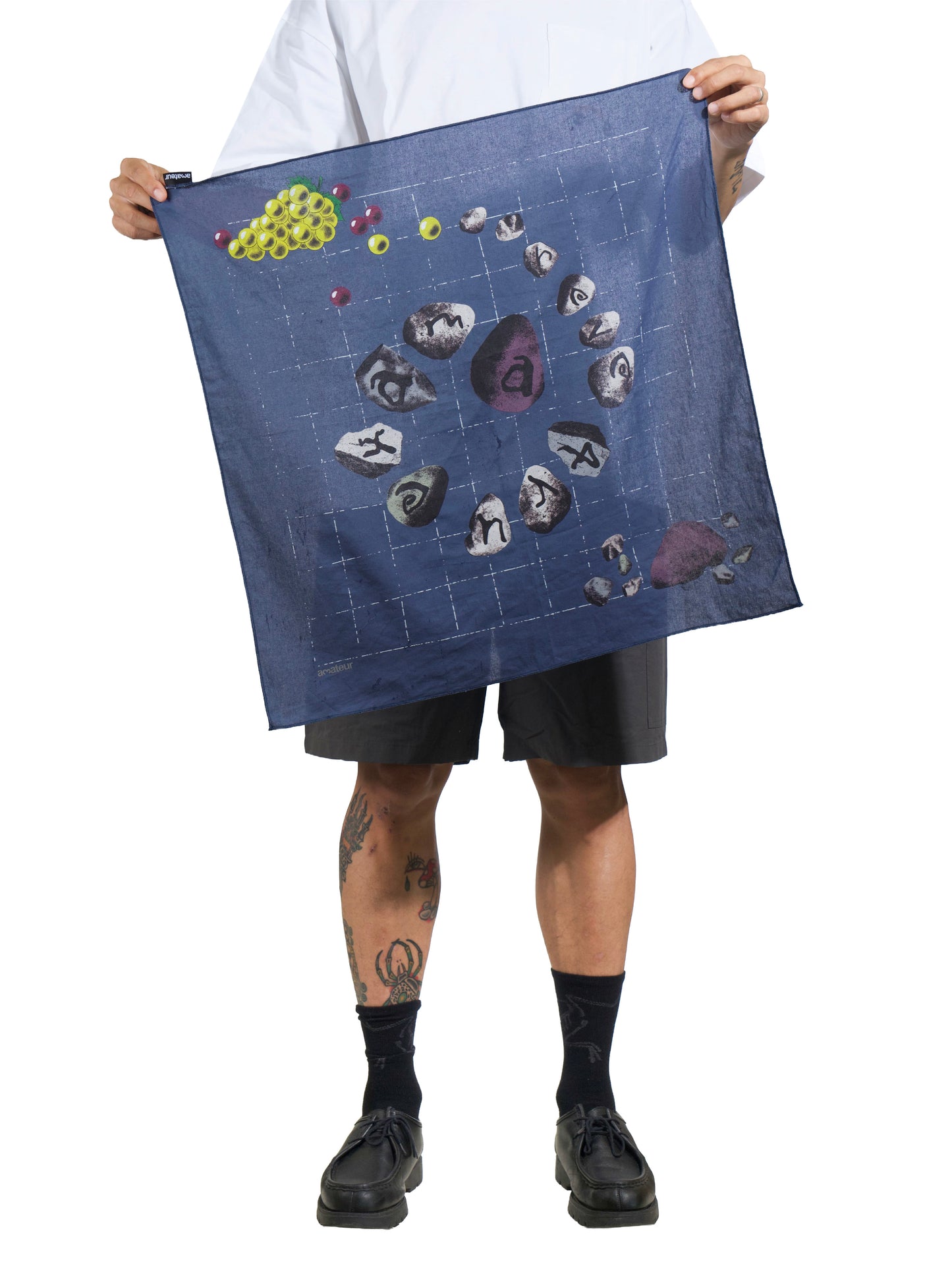 Spiral Stone Kerchief