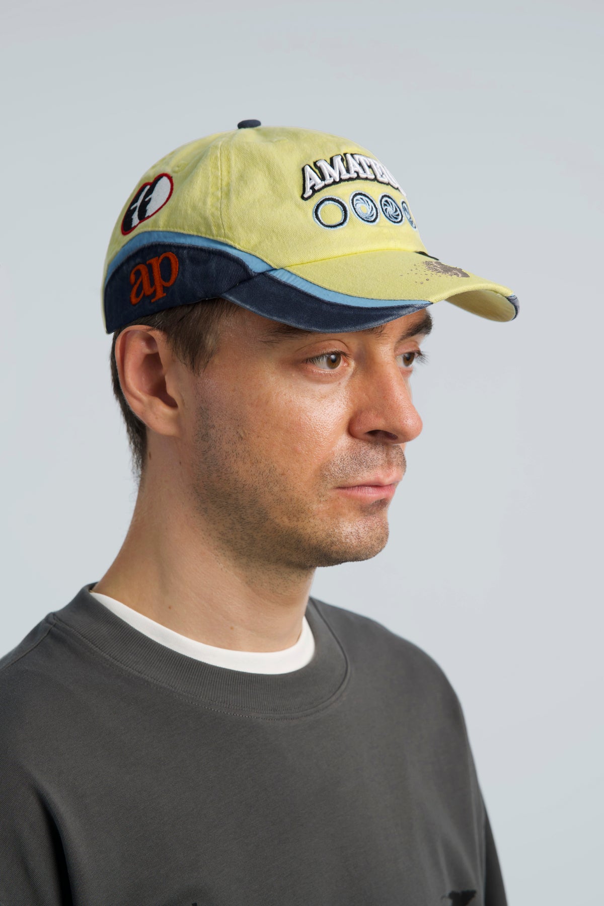 Knee Hat