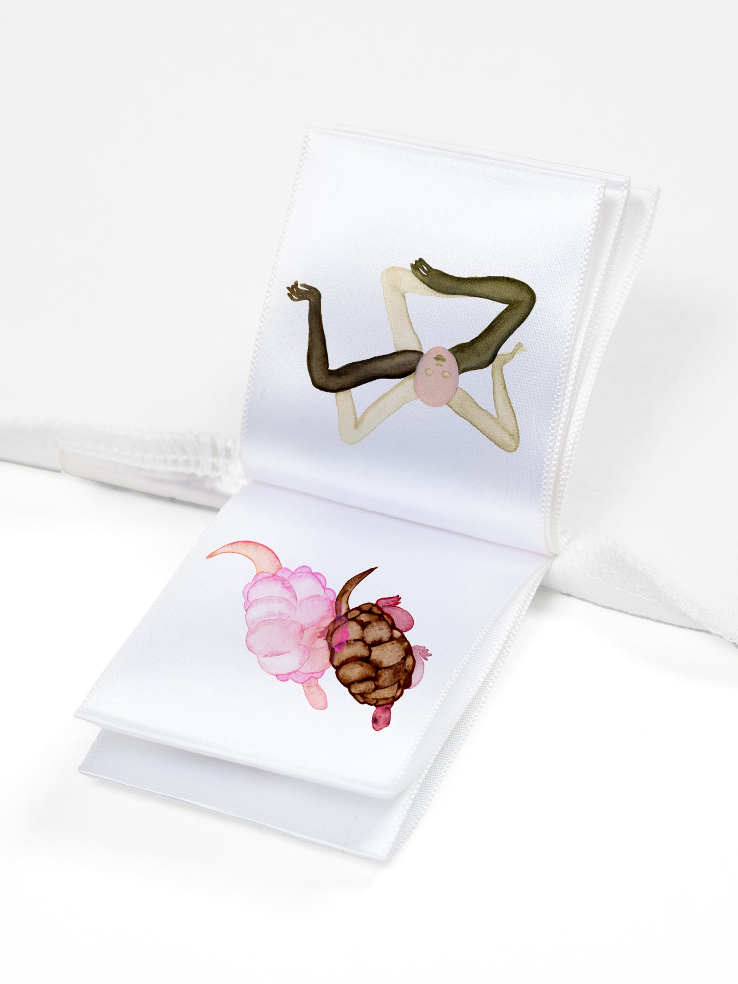 Same Paper x Wen Jun "Chouchou Lake" Long Sleeve White