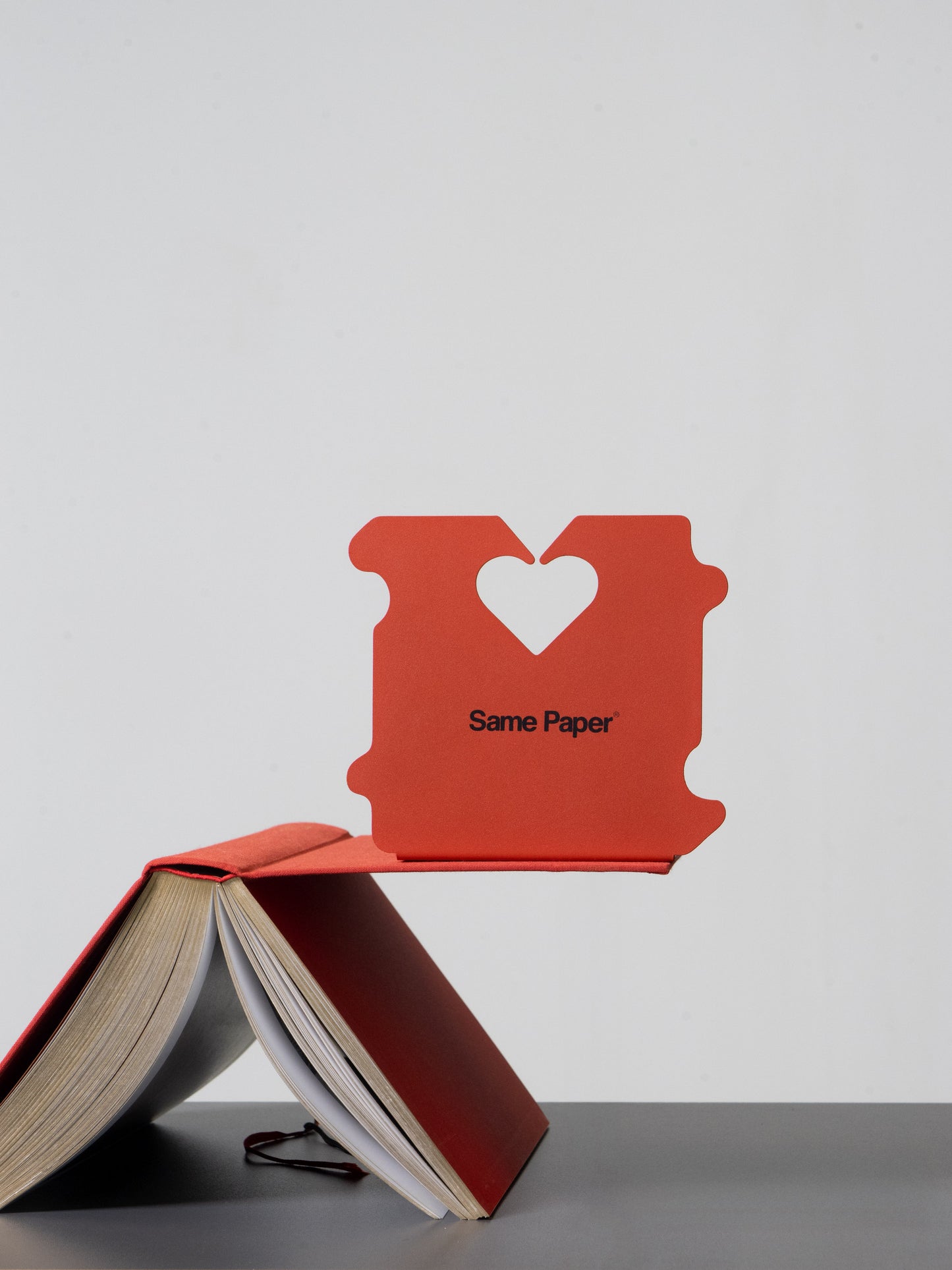 amateur Bread Bookend RED Set 2 in 1